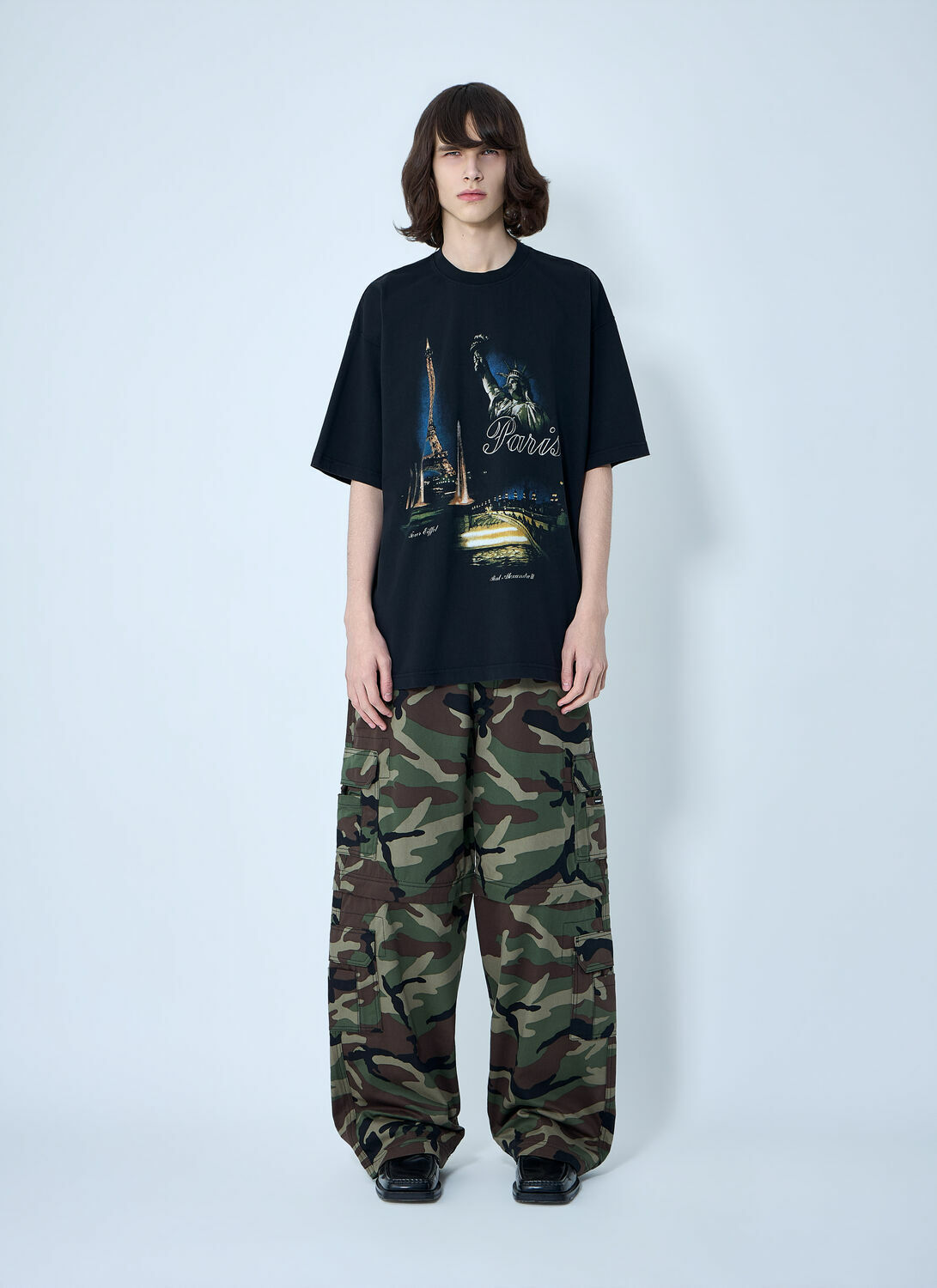 VETEMENTS Paris Tourist T-Shirt