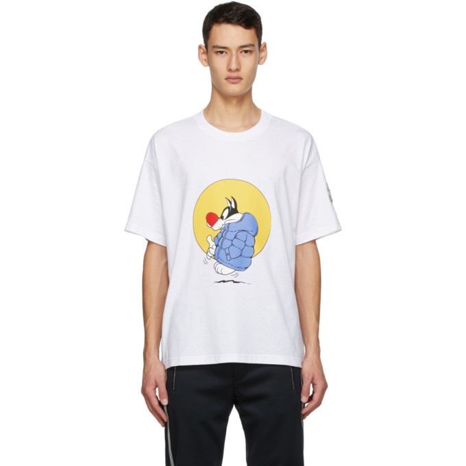Photo: Moncler Genius 1 Moncler JW Anderson White Looney Tunes Edition Sylvester T-Shirt