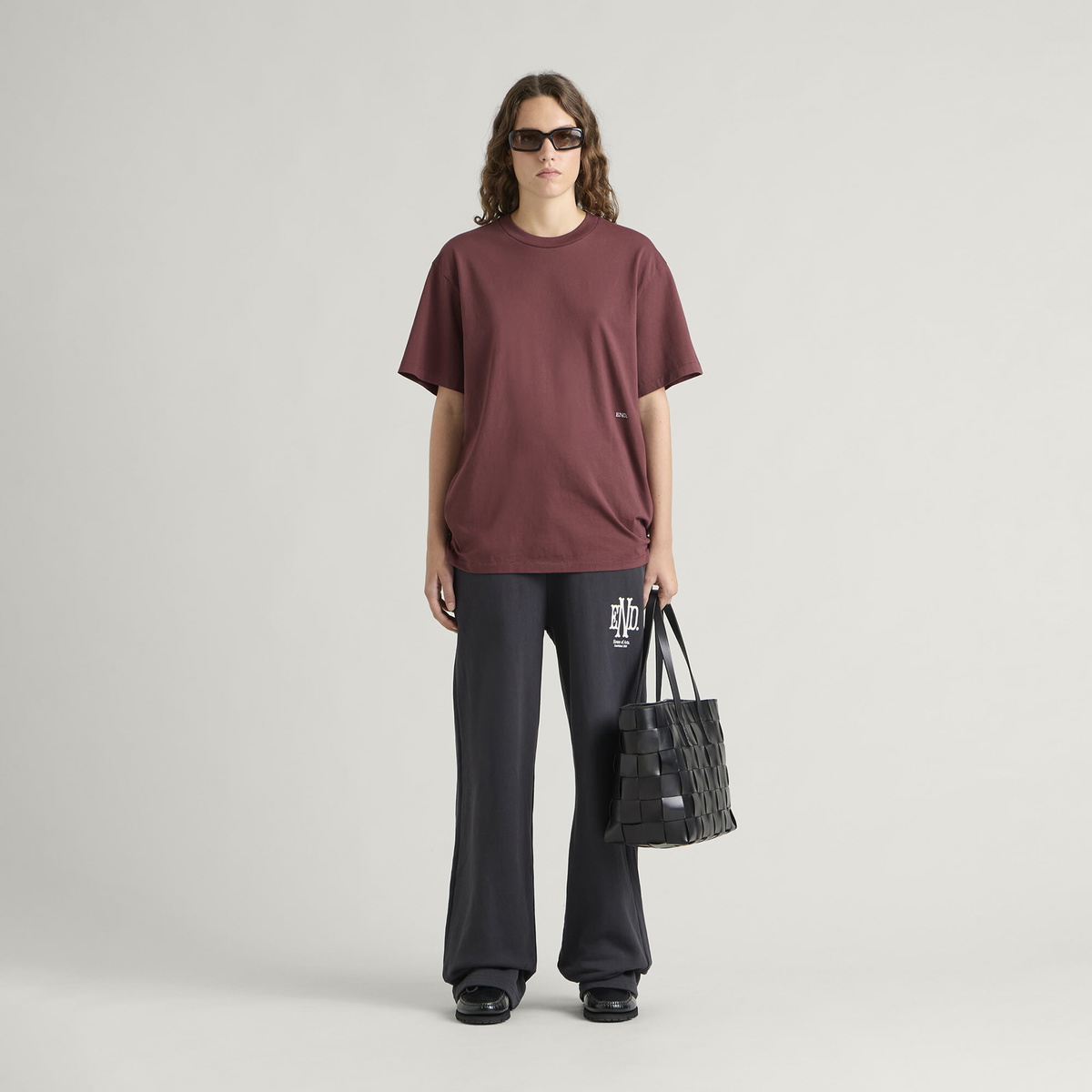 END. Signature T-shirt in Oxblood
