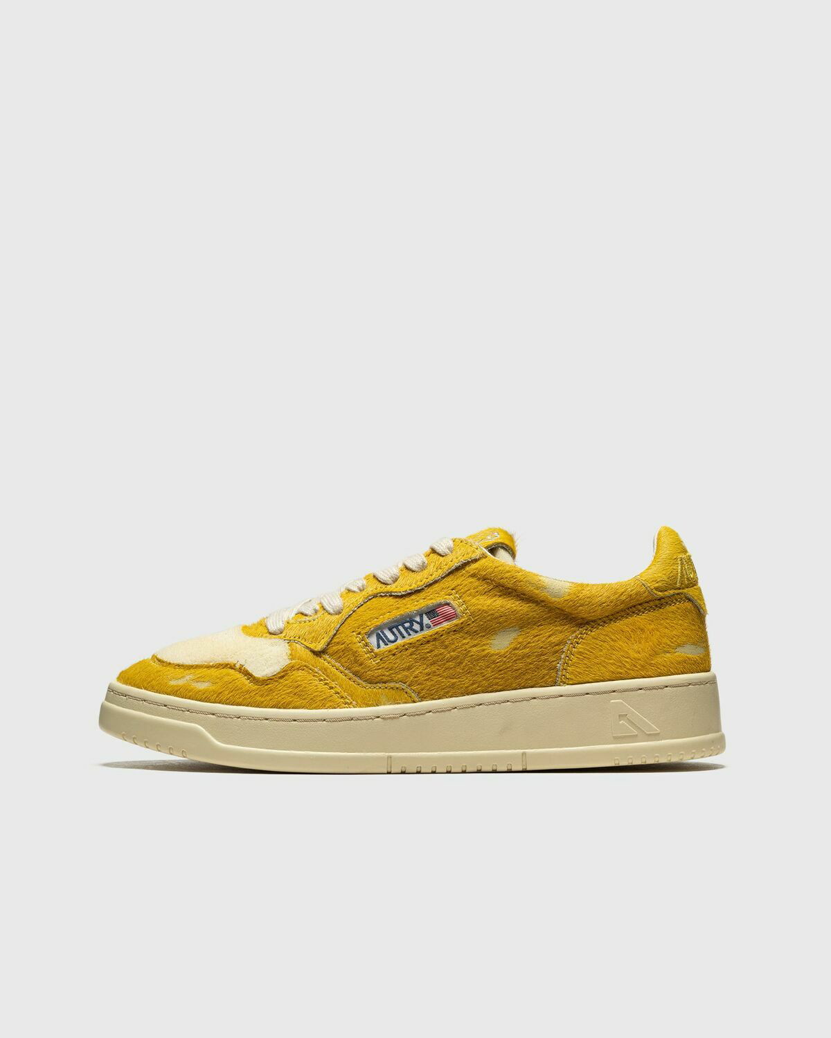 Autry Action Shoes Autry 01 Low Yellow Lowtop Autry