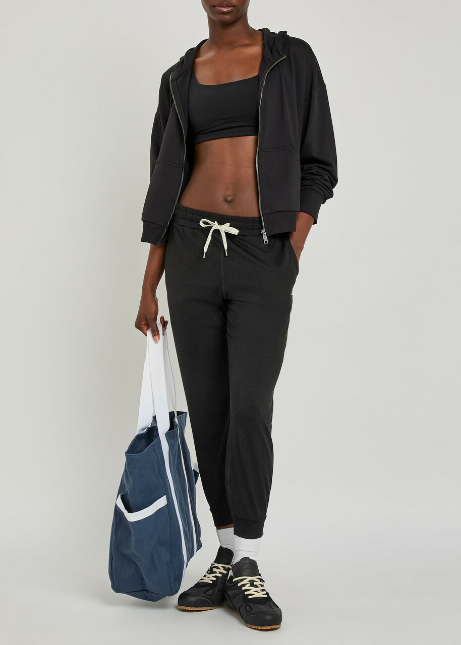 Vuori Performance Slubbed Jersey Cropped Sweatpants Black