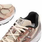 New Balance 740 Sneaker in Beige
