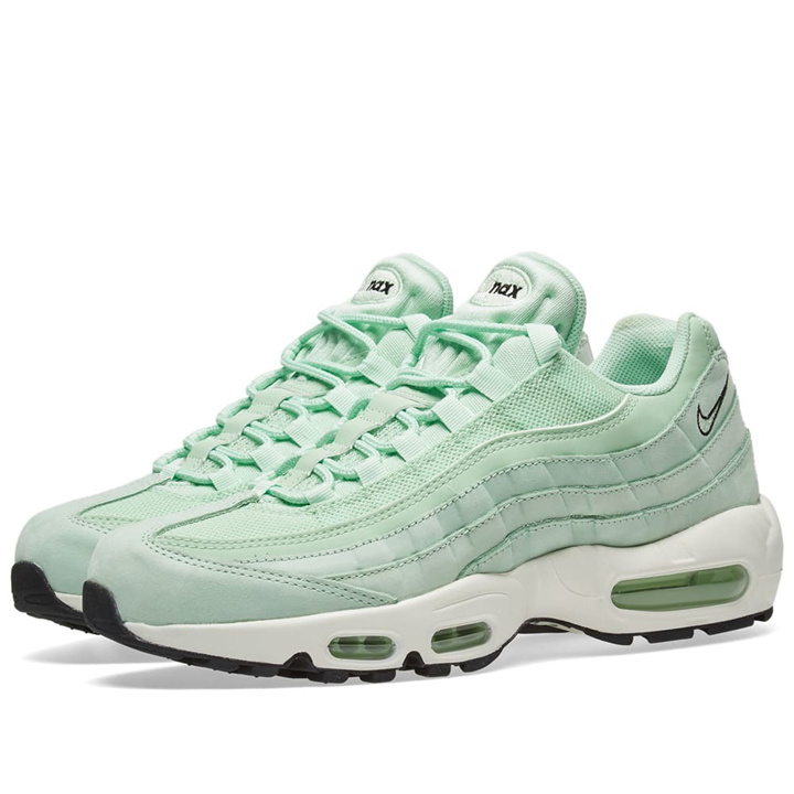 Photo: Nike W Air Max 95