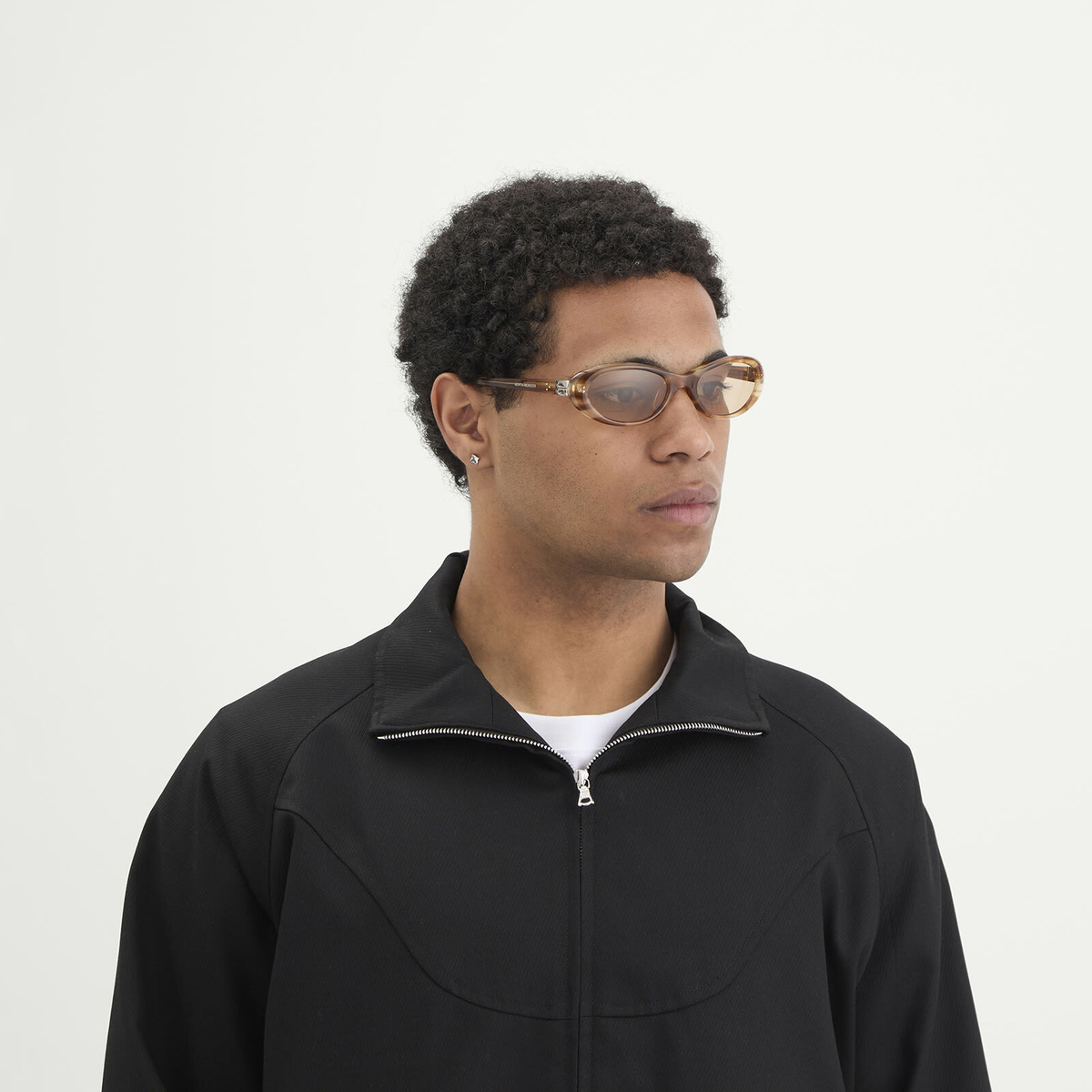 Gentle Monster Cinnamon Sunglasses in Tortoise/Black 