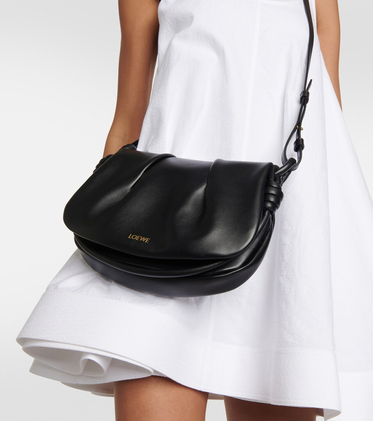 Loewe Knot leather shoulder bag Loewe Loewe Knot leather shoulder bag Loewe