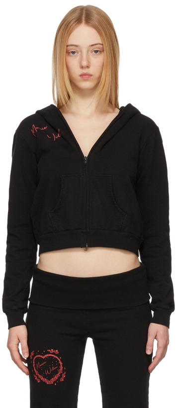 Photo: Maisie Wilen Black Pop Hoodie