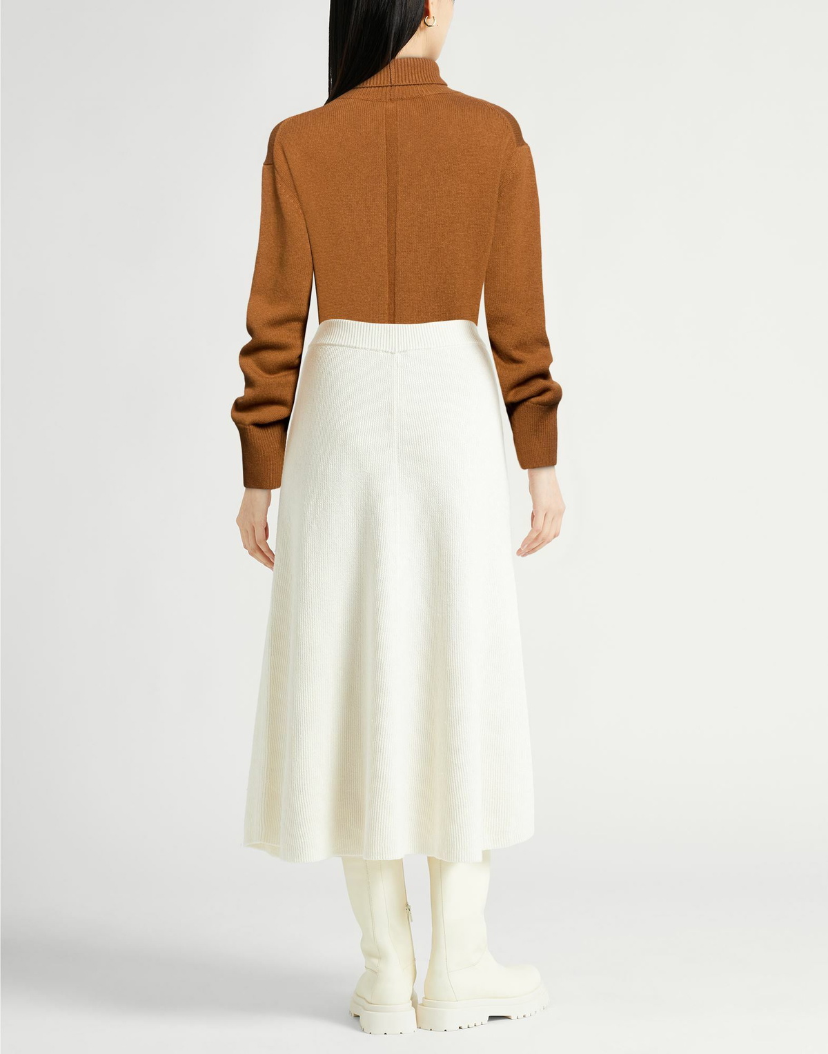 Annagreta Womens Turtleneck in Brown