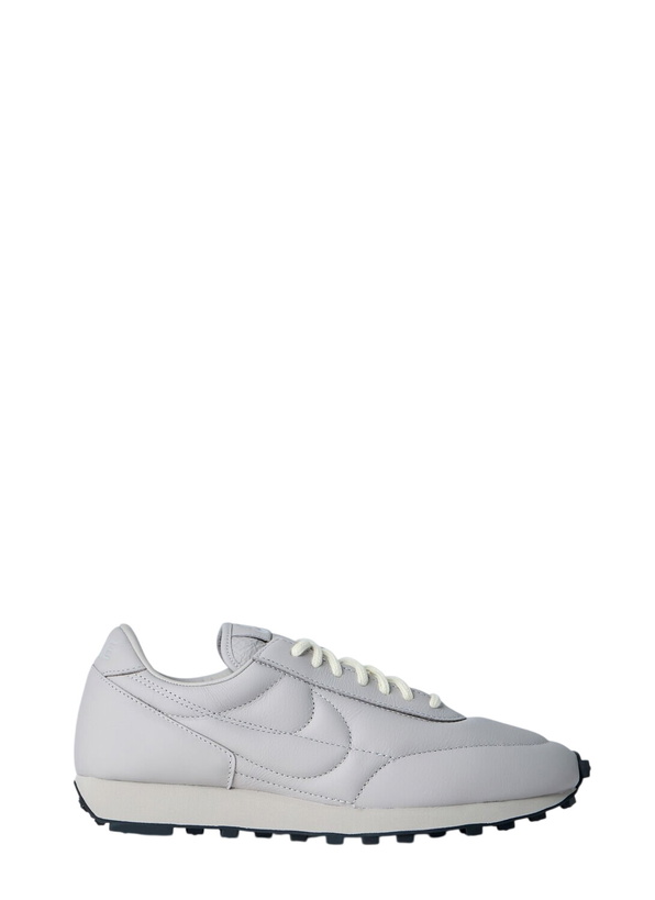 Photo: Nike DBreak SP Sneakers