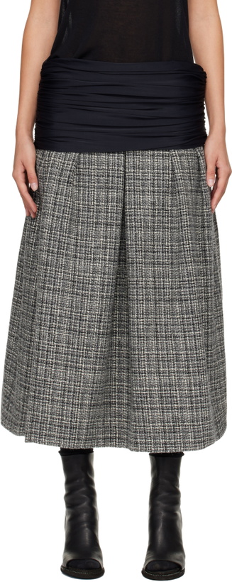 Photo: Stefan Cooke Black & Gray Elastic Waist Midi Skirt