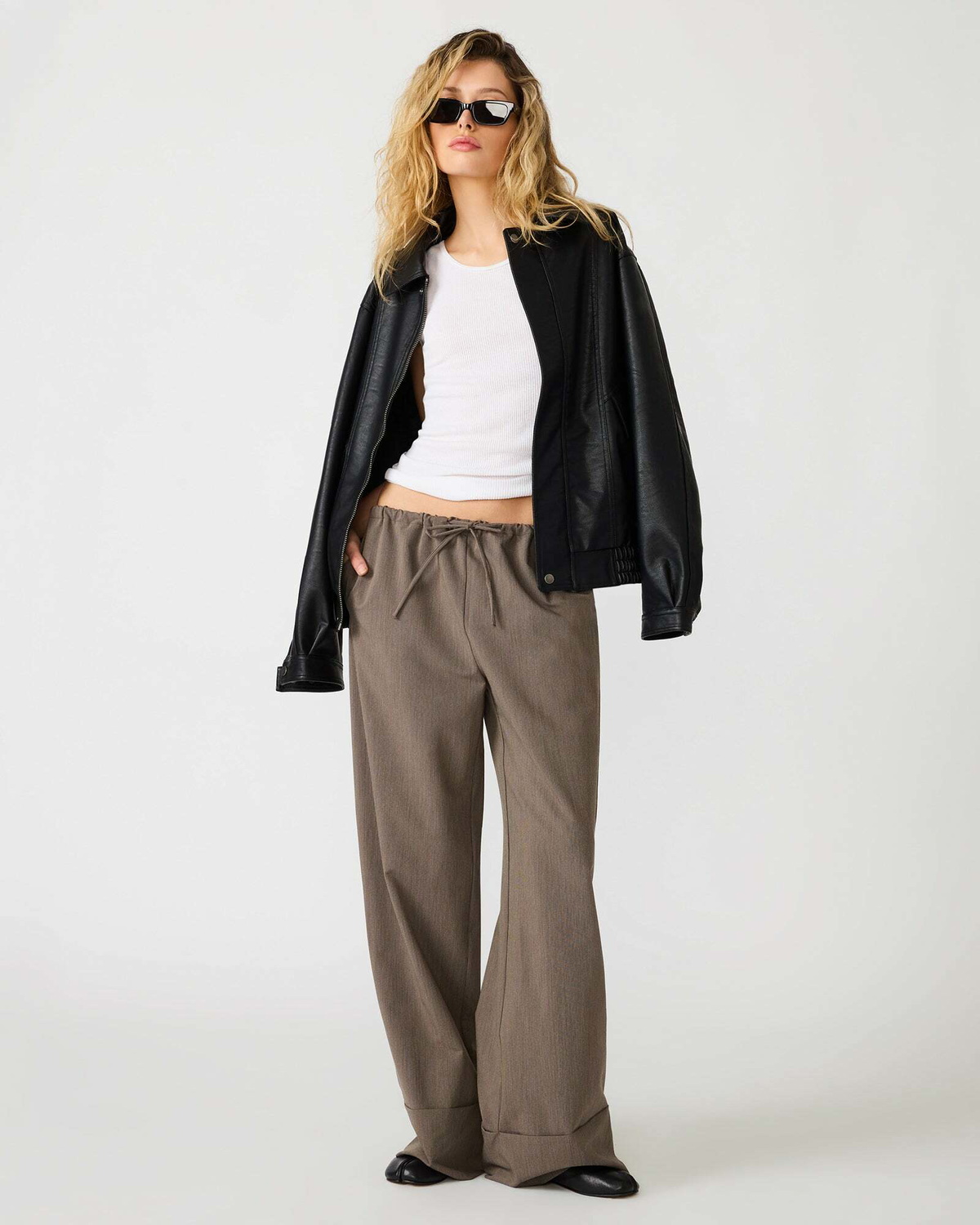 Steve Madden Idra Pants in Brown