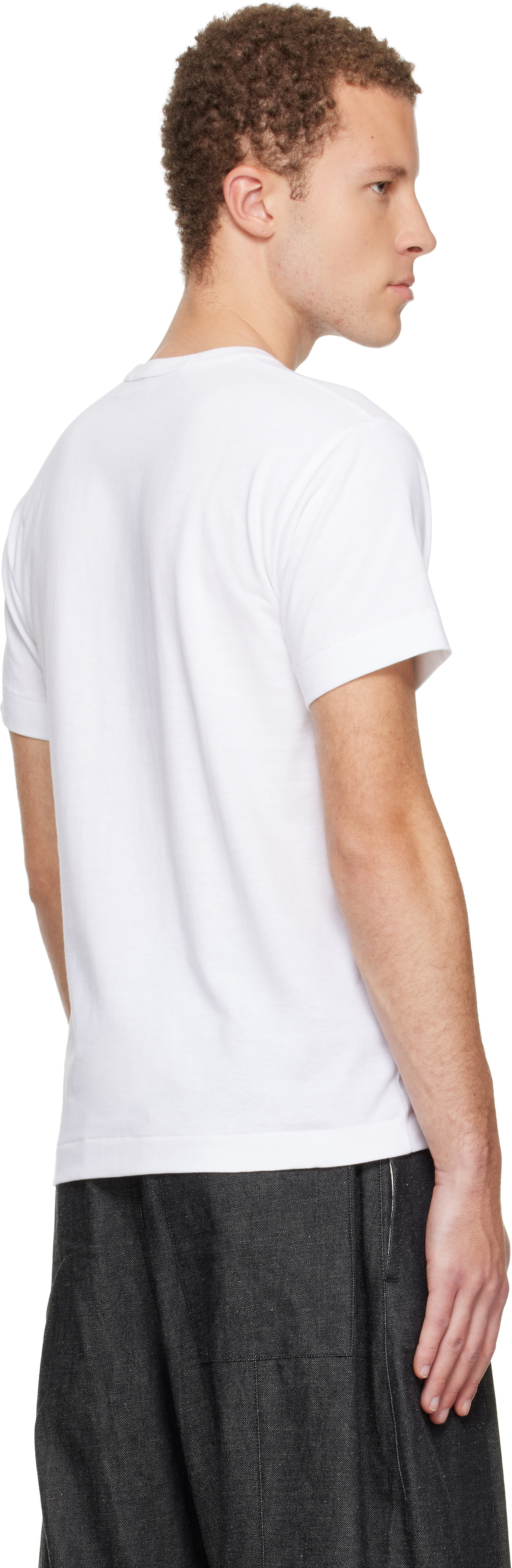 COMME des GARÇONS PLAY White Rhinestone Emblem Red Heart T-shirt