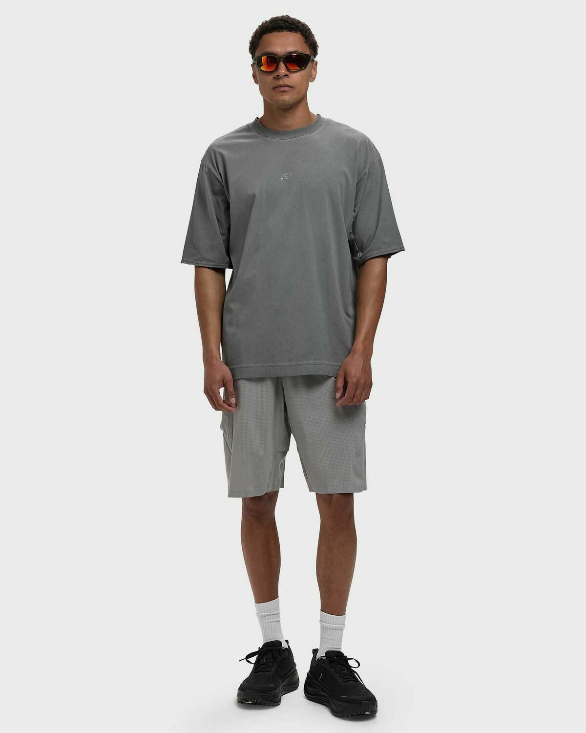 LATITUDE VEIL TEE