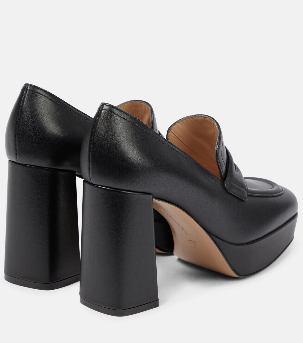 gianvito rossi leather pumps