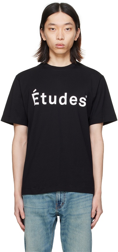 Photo: Études Black Wonder T-Shirt