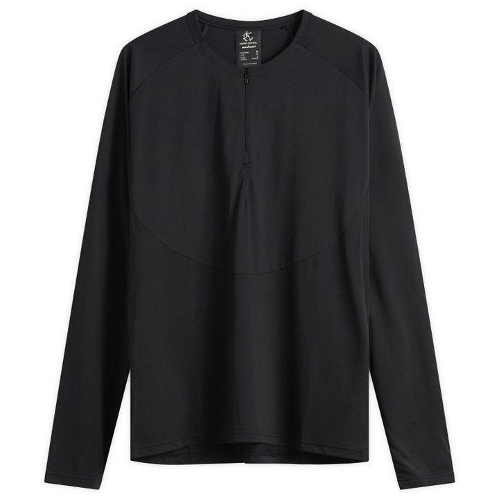 Photo: Hiking Patrol Men's x Mammut Light FL Half Zip T-Shirt in Black