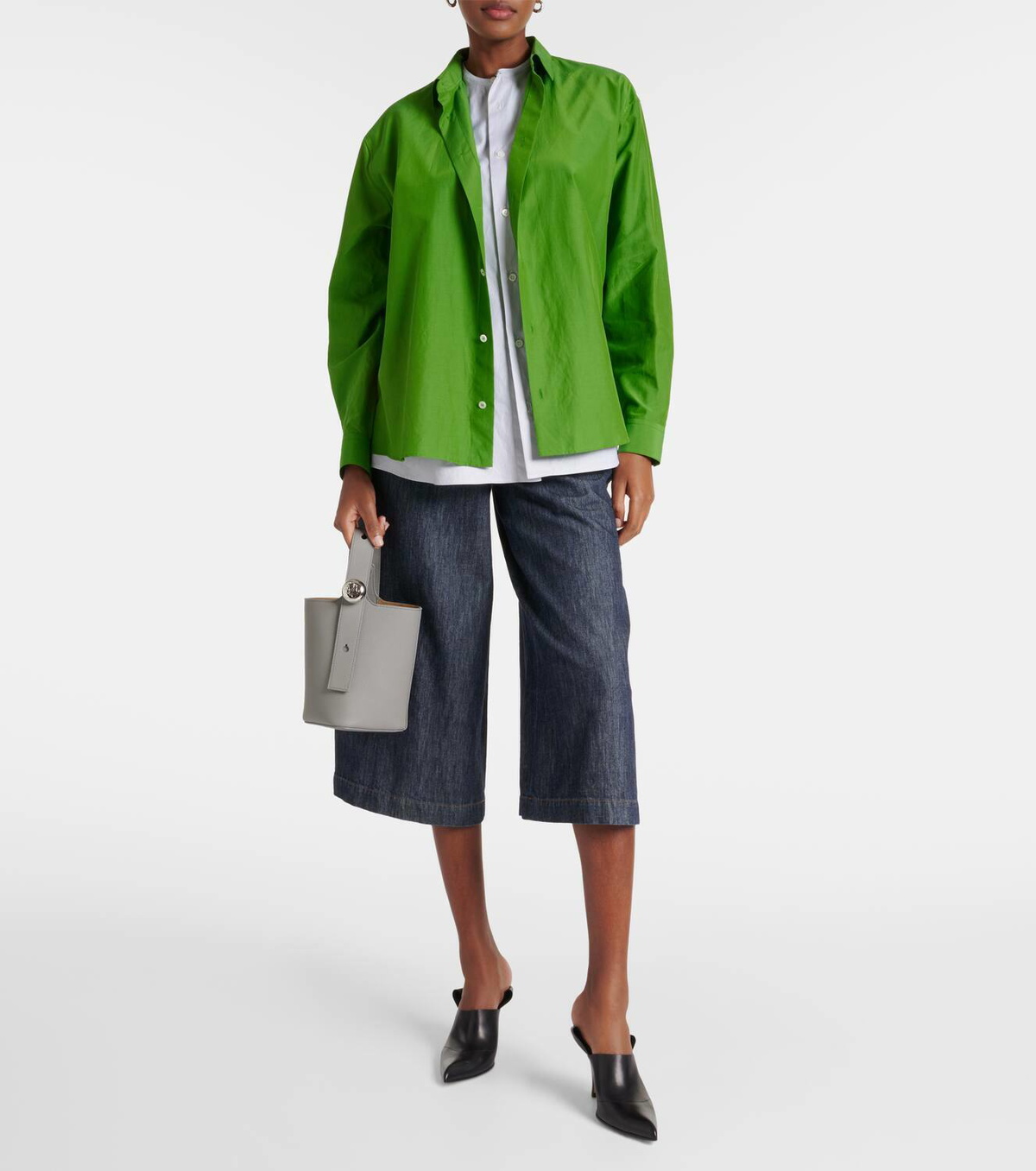 Loewe Pebble Mini leather bucket bag Loewe