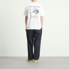 Café Mountain Men's Refuge T-Shirt in Natural/Aubergine