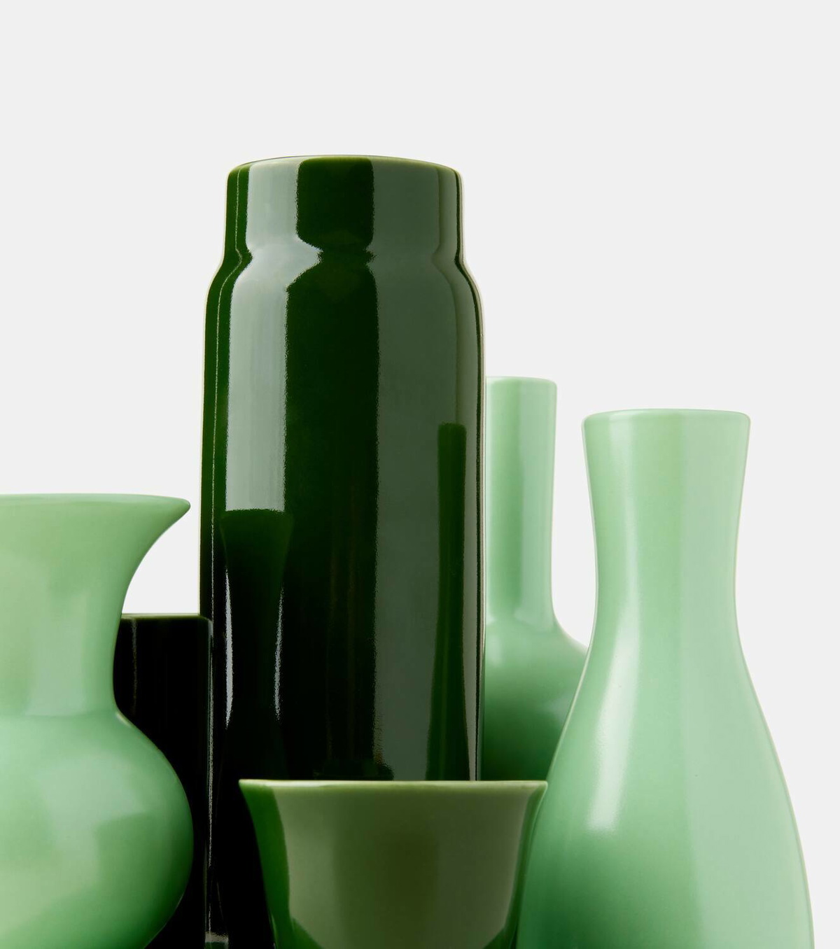 Polspotten Hong Kong porcelain vase by Norman Trapman