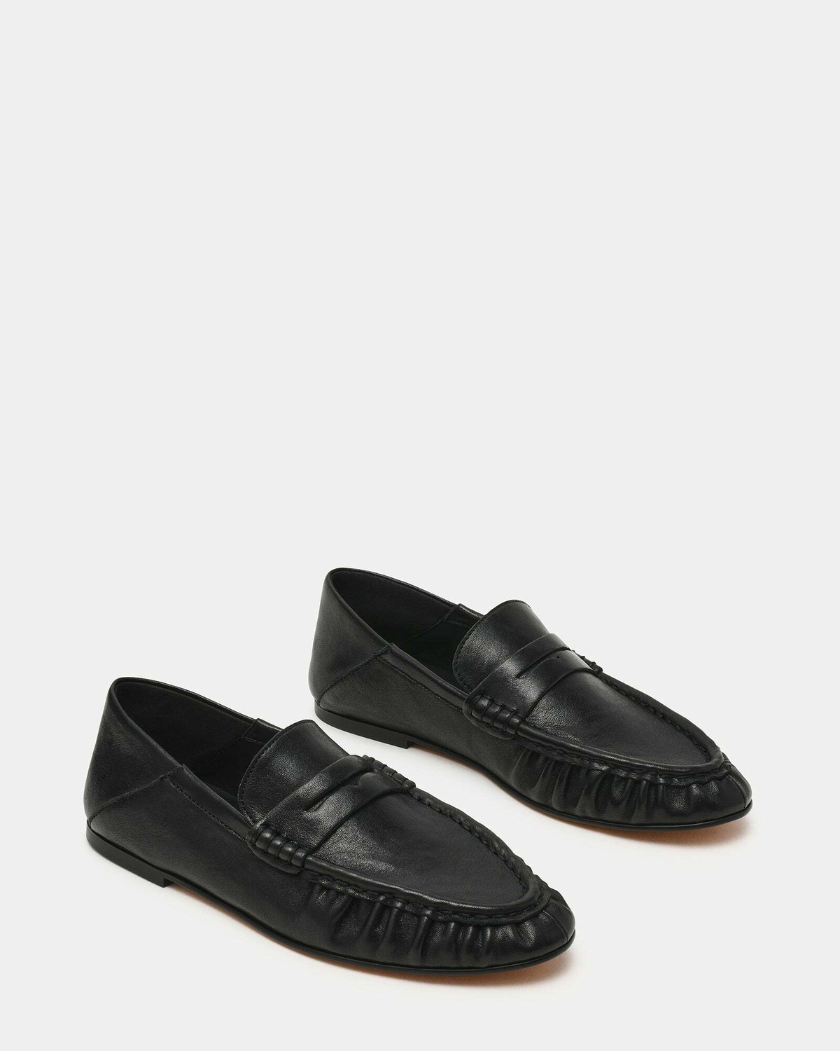 Steve Madden Roger Flats in Black