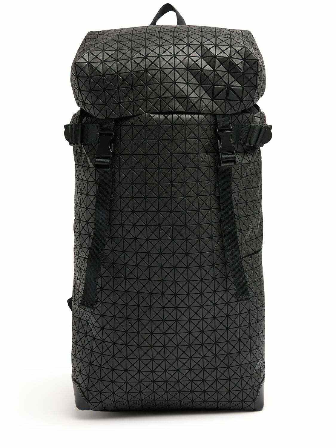 アキラ　Issey Miyake Hikerブラック バックパック HIKER – isseymiyake.com