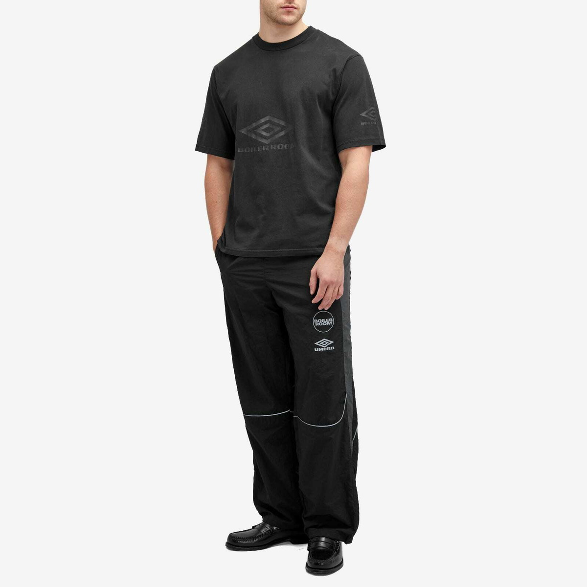 Boiler Room Men's x Umbro Washed T-Shirt in Black Boiler Room Boiler Room Men's x Umbro Washed T-Shirt in Black Boiler Room