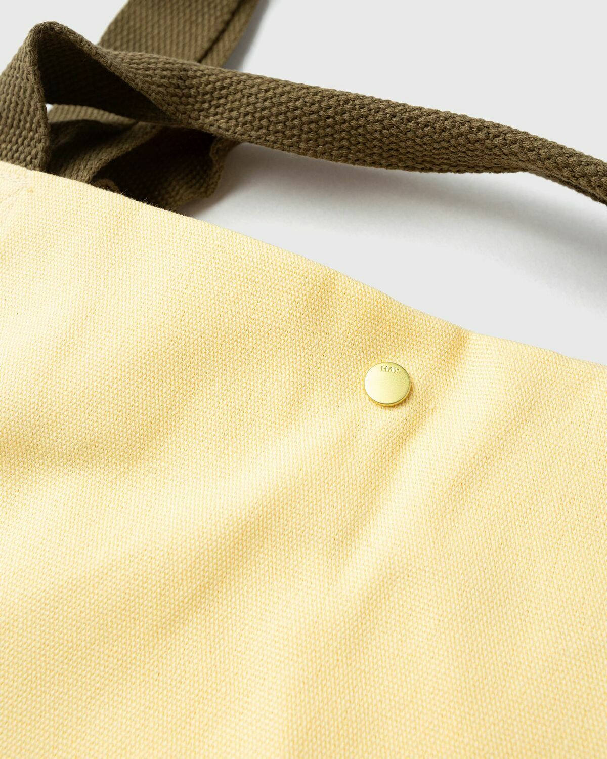 HAY Weekend Bag (Organic) yellow Mens Duffle Bags & Weekender