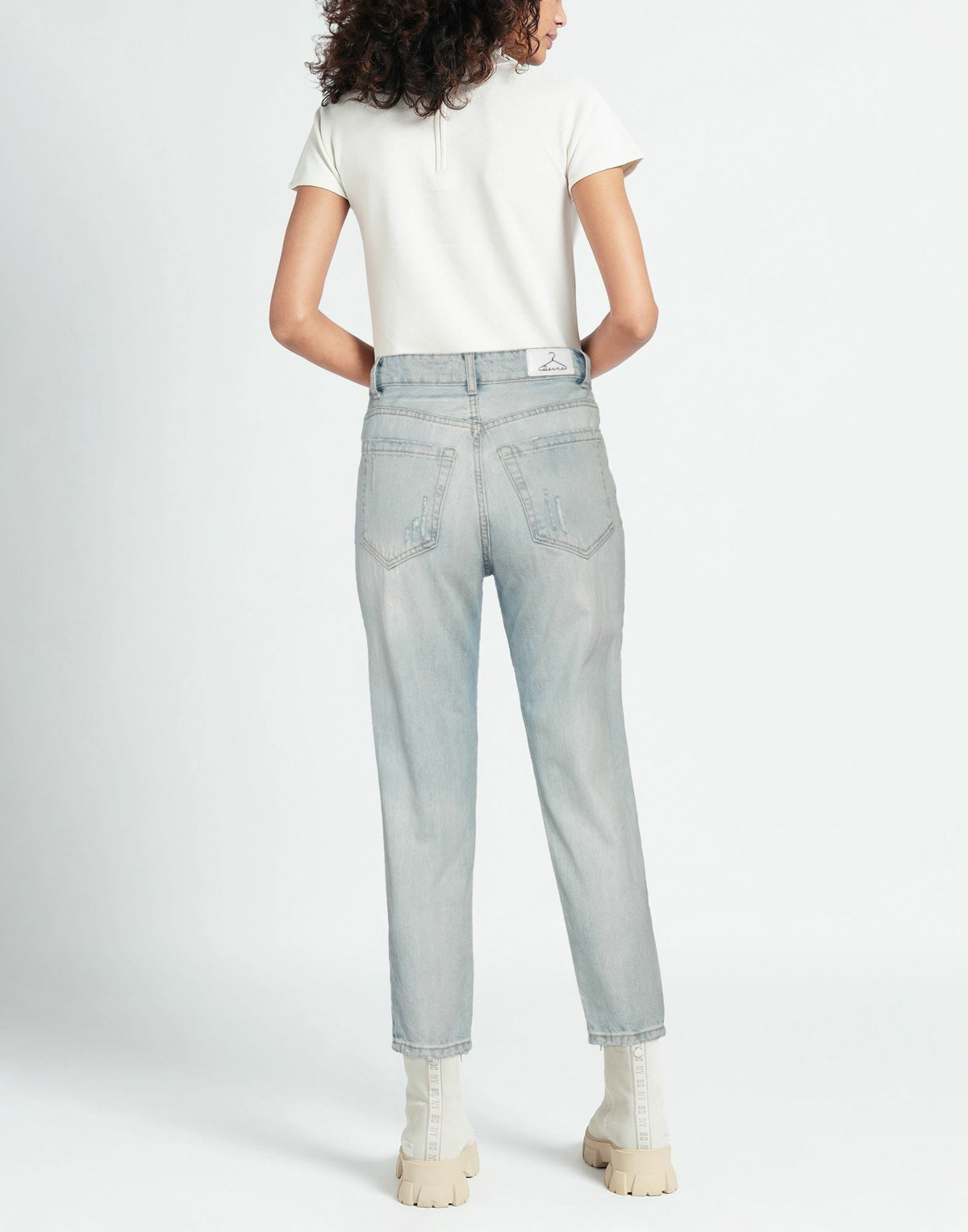 Berna Womens Jeans in Blue