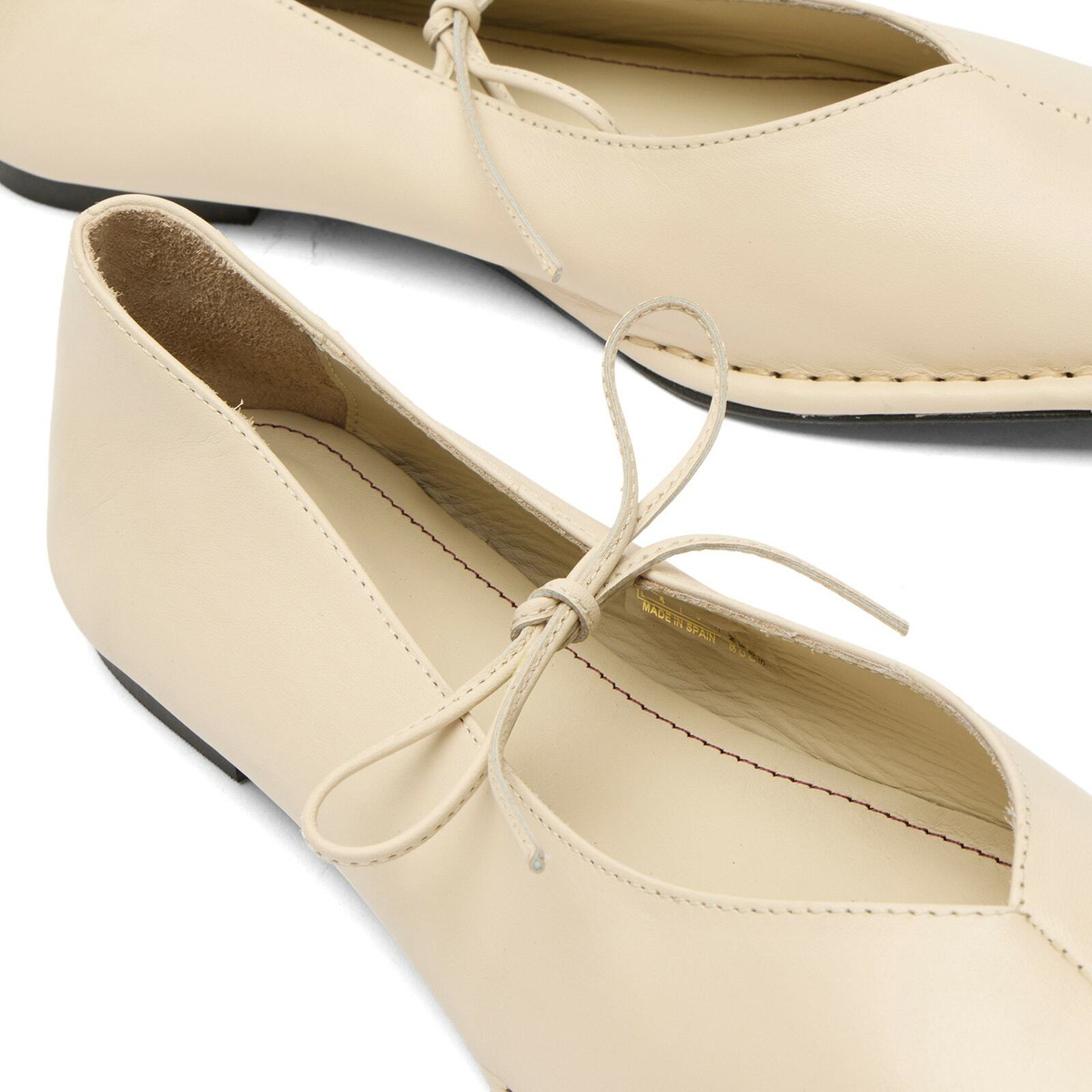 ALOHAS Women's Sway Leather Ballet Flats in Cream
