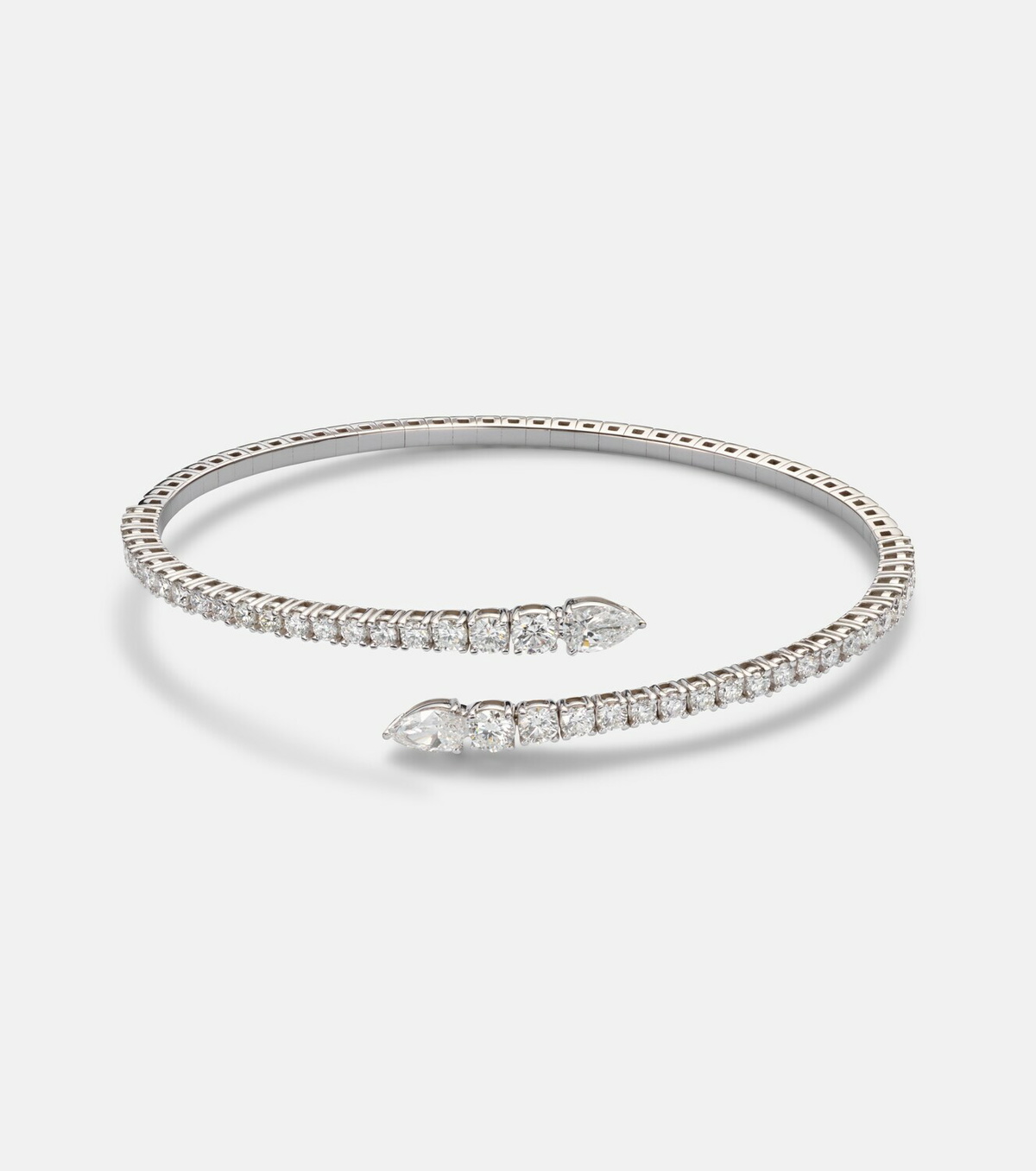 Bucherer Fine Jewellery Classics Twist 18kt white gold bangle with diamonds