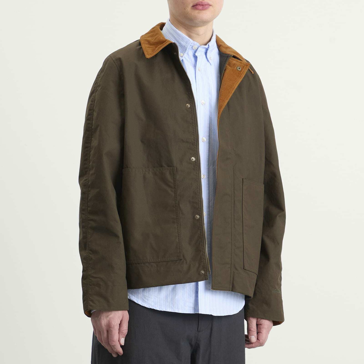 Foret Men's Aspen Oilskin Jacket in Army