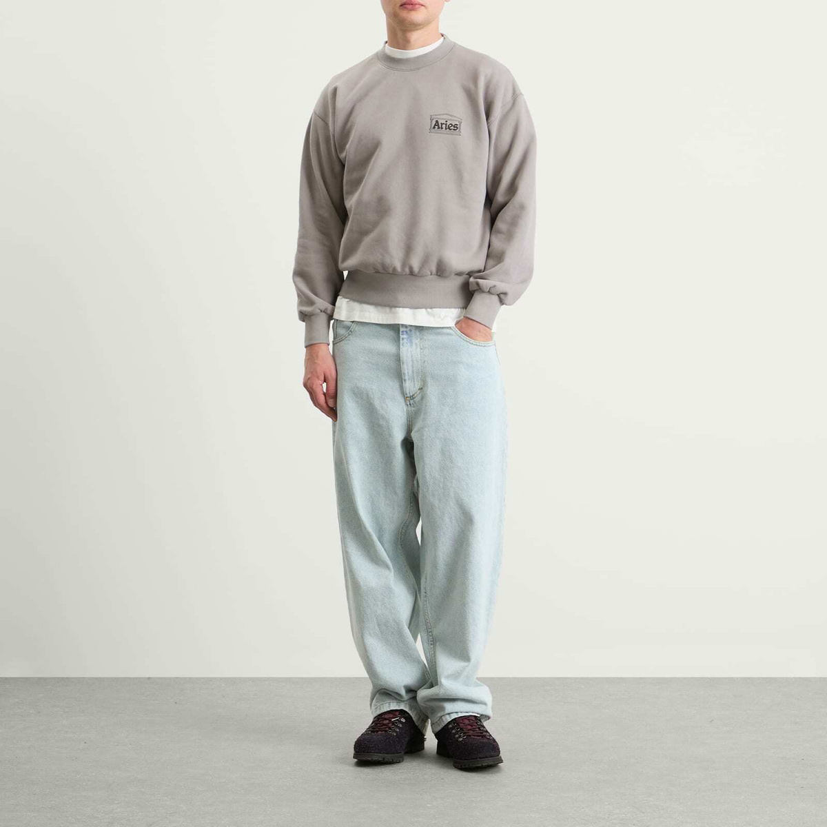 Aries Men's Mini Temple Sweatshirt in Grey