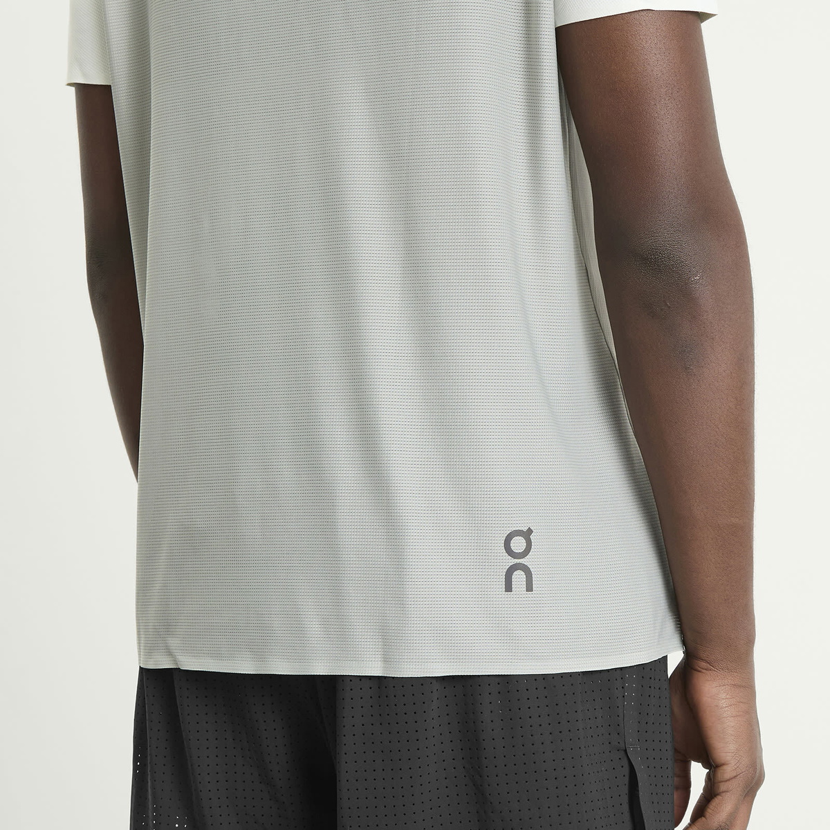 ON Men's Performance T-Shirt in Iceberg/Tin