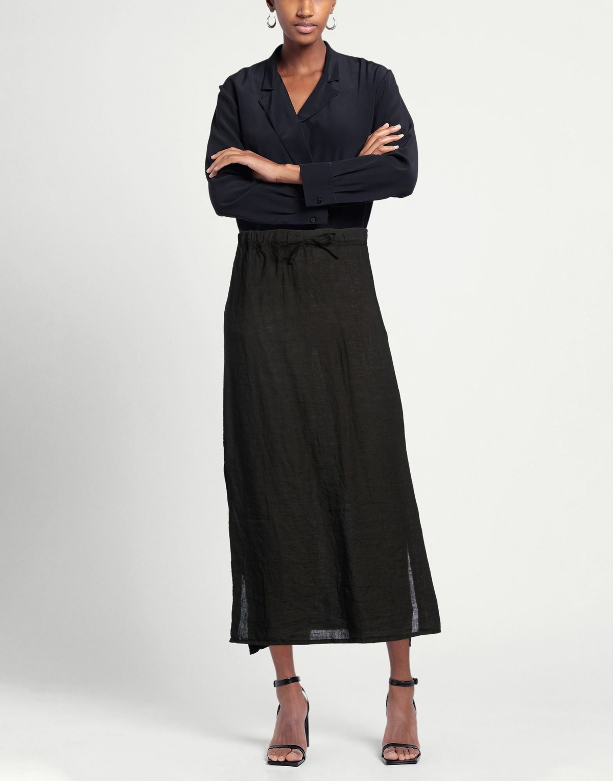 Crossley Womens Maxi skirt in Black