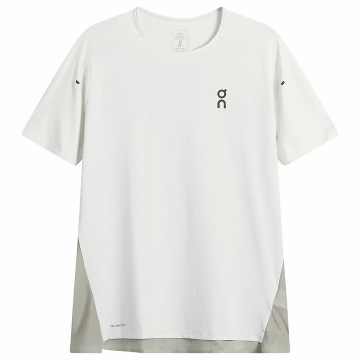 Photo: ON Men's Performance T-Shirt in Iceberg/Tin