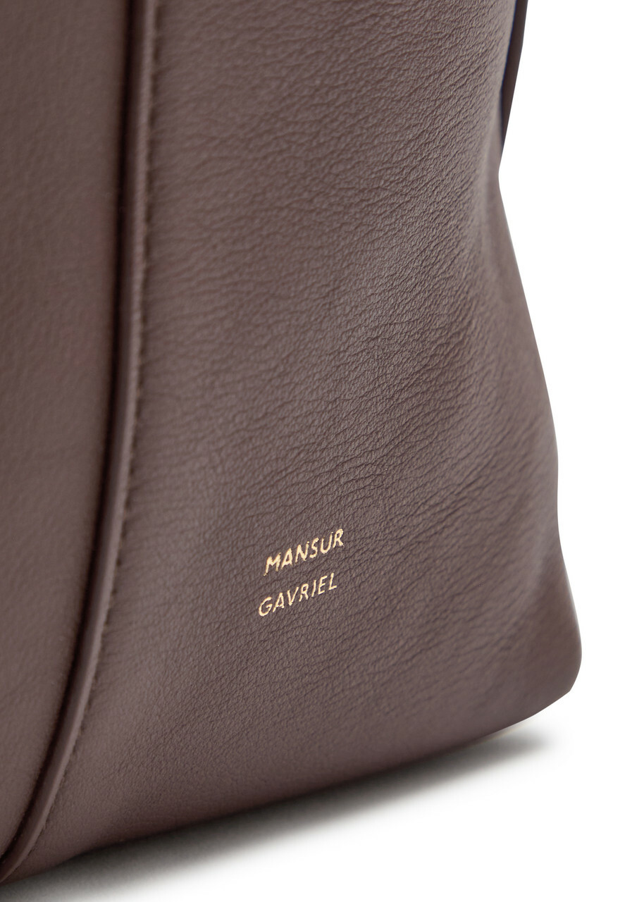 Mansur Gavriel Flores Grained Leather Bucket bag - Chocolate - One Size