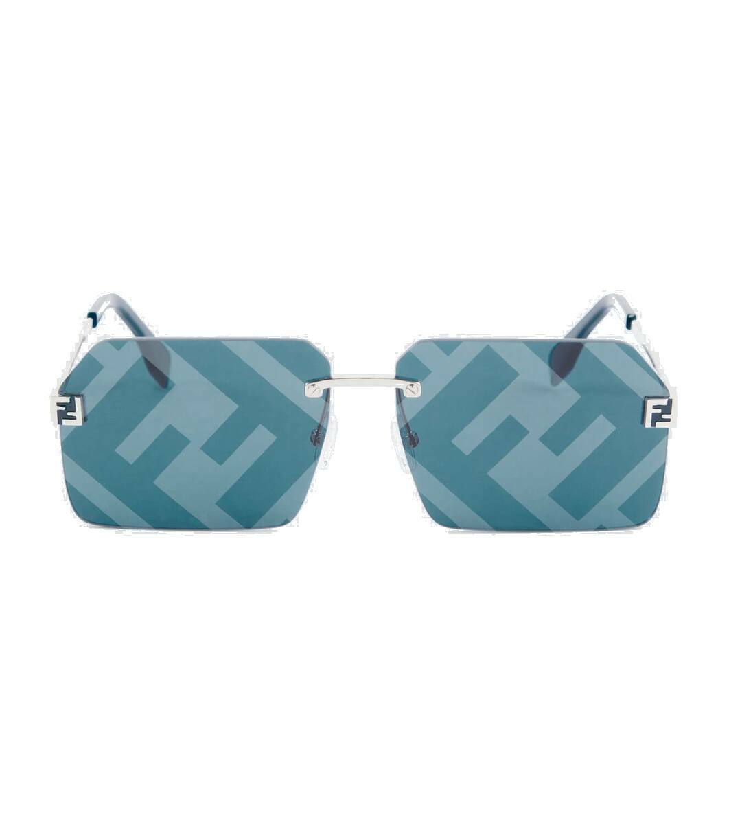 FENDI スクエアフレムサンクラス FE40157I 52E Fendi Black FF Squared Sunglasses Fendi