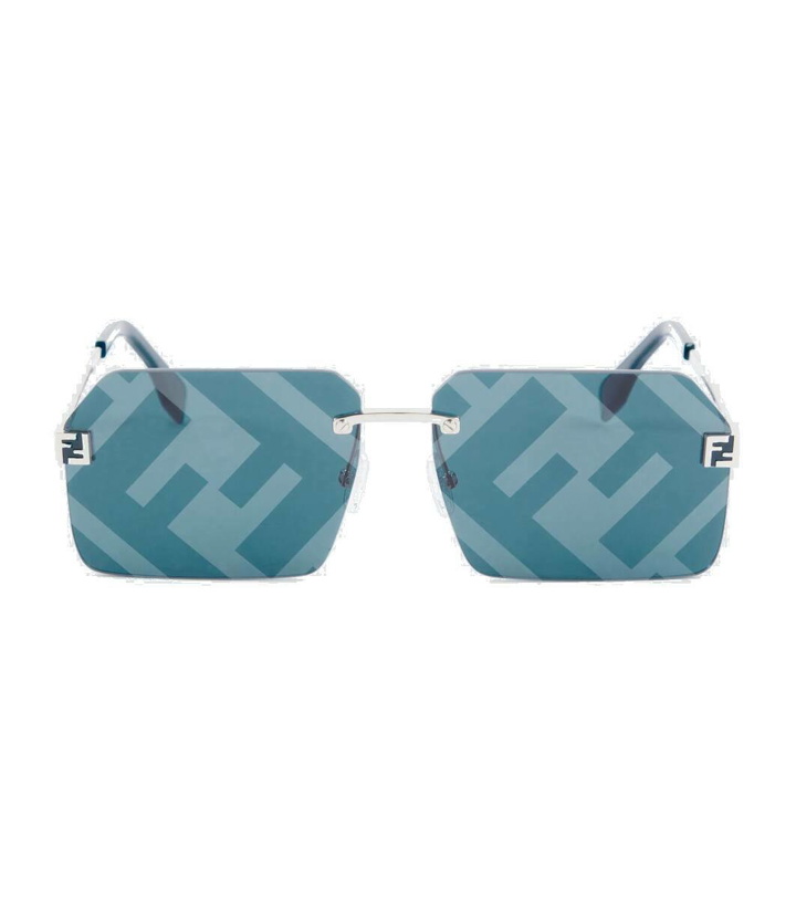 Photo: Fendi Fendi Sky rectangular sunglasses