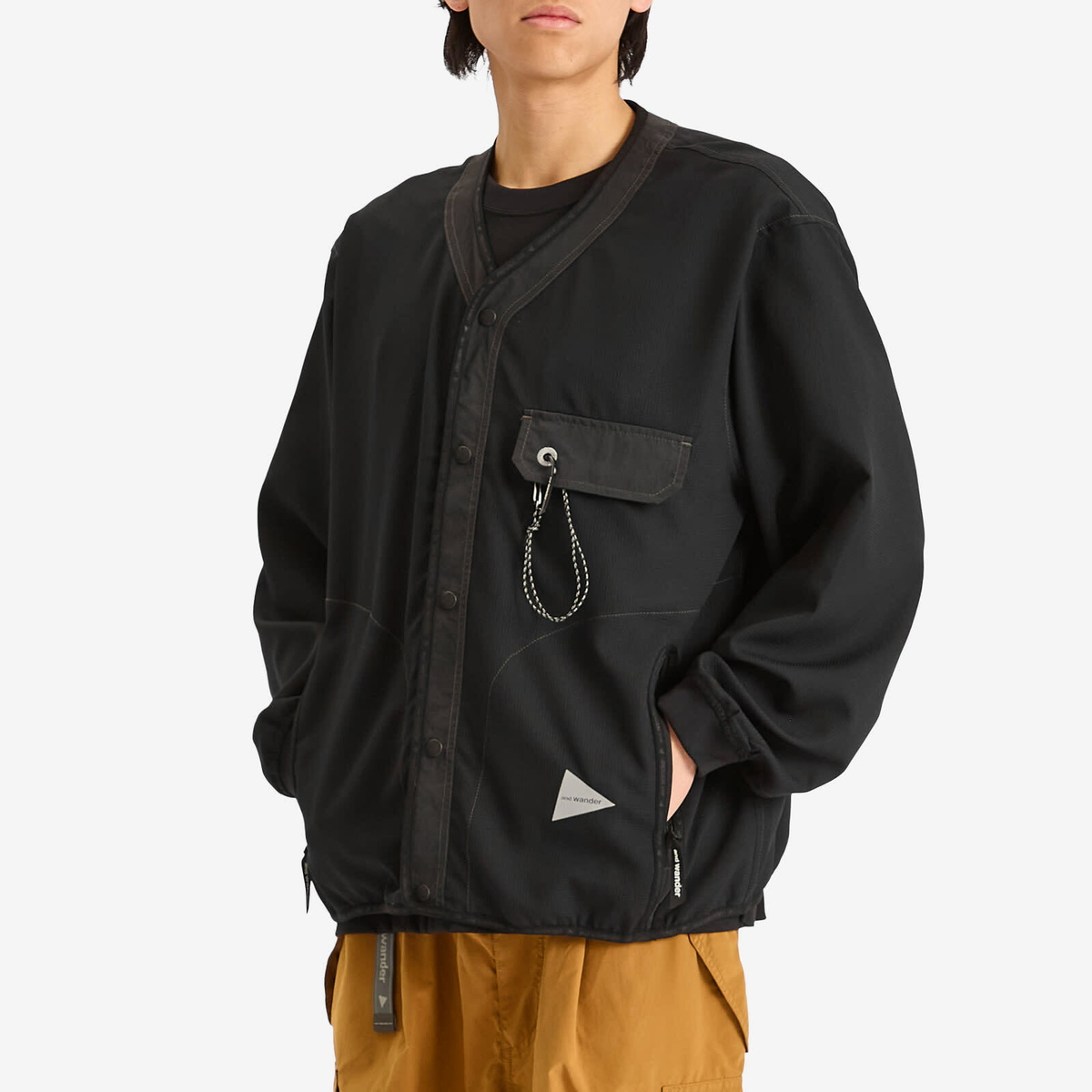 and wander Men's Vent Cardigan in Black and Wander