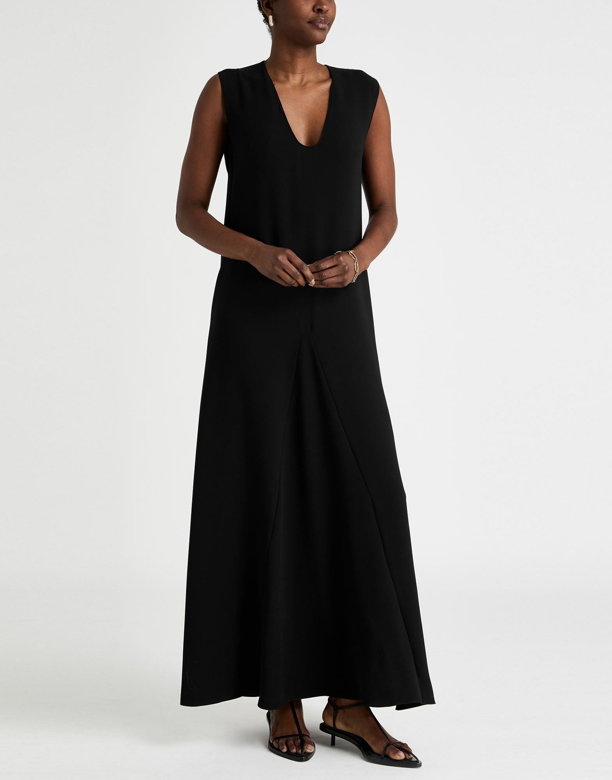 Fforme Womens Maxi dress in Black