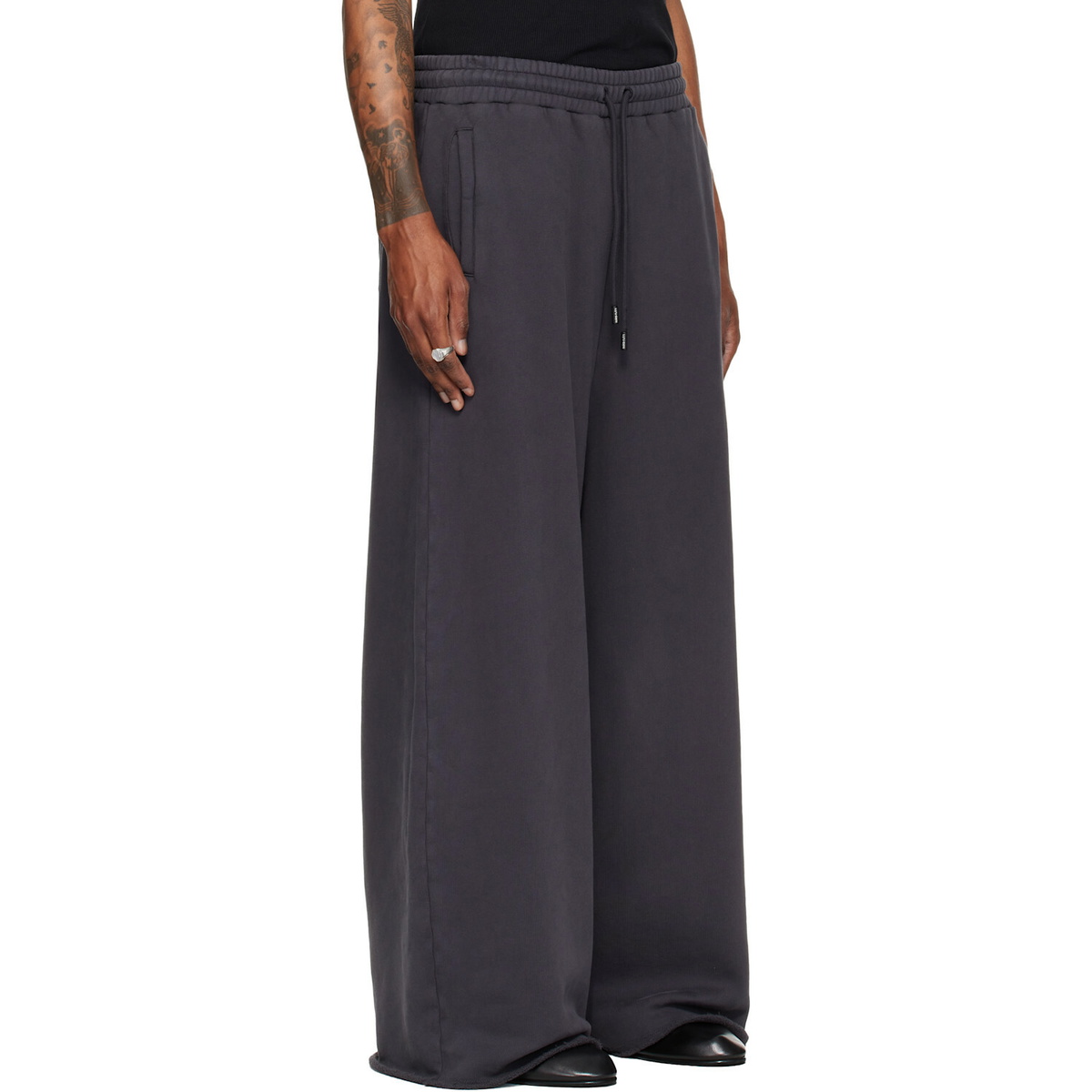 LU'U DAN Gray Raw-Cut Bontan Sweatpants