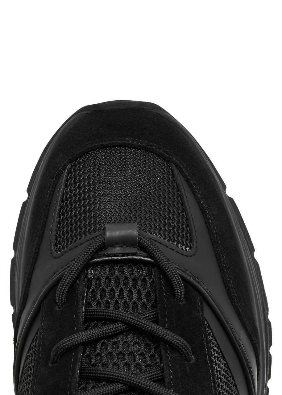 Cleens Essential Runner Evo Panelled Mesh Sneakers Black