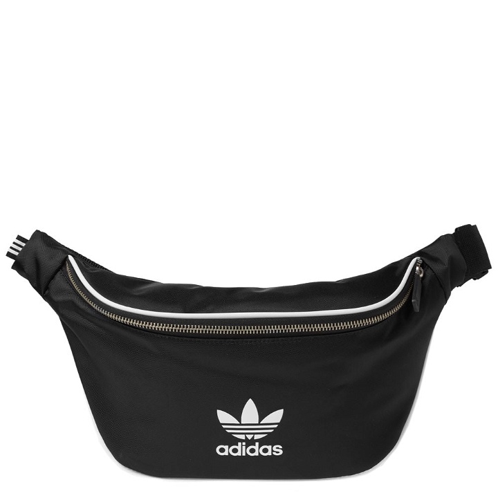 Photo: Adidas Adicolour Waist Bag