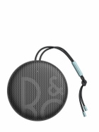 BANG & OLUFSEN Beosound A1 Anthracite Oxygen Speaker