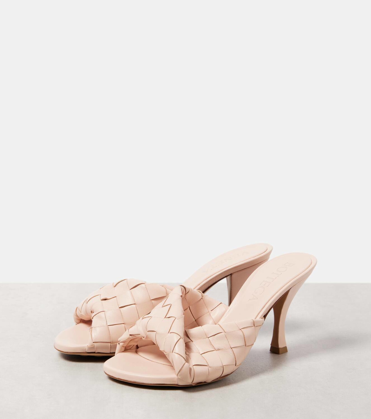 サンダル・ミュール Bottega Veneta Mud Nappa Leather Blink Mules BOTTEGA VENETA - Blink mule sandal | Leam Roma - Luxury