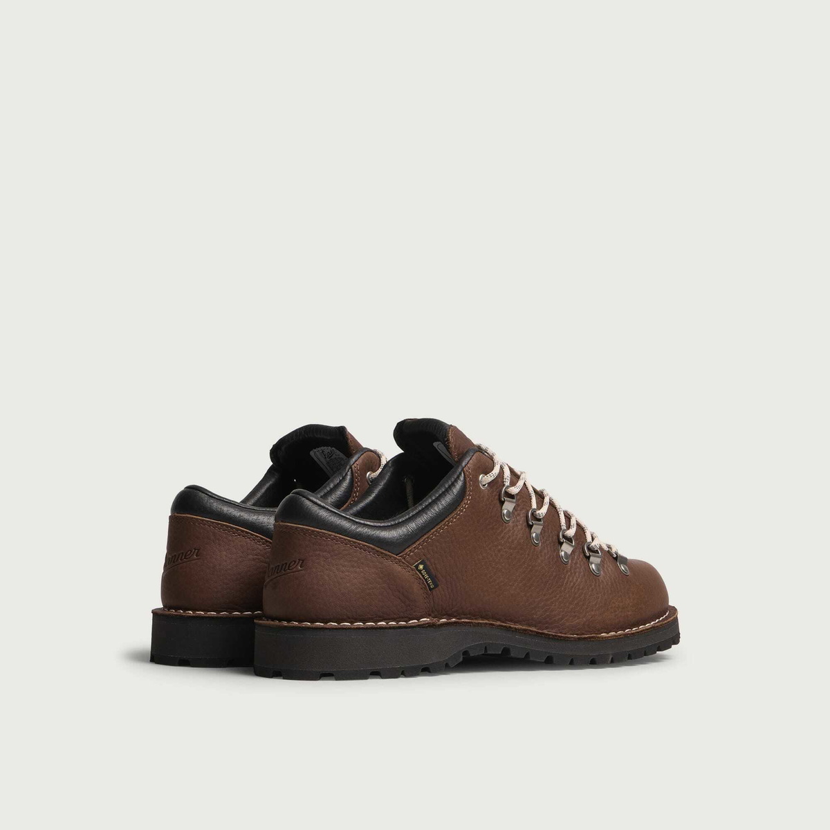 Danner Men's Trail Field ID Gore-Tex Low in Pebbled Brown