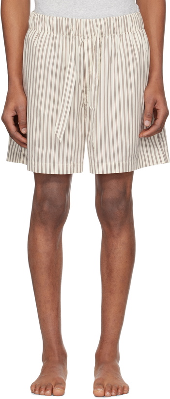 Photo: Tekla Brown & Off-White Poplin Pyjama Shorts