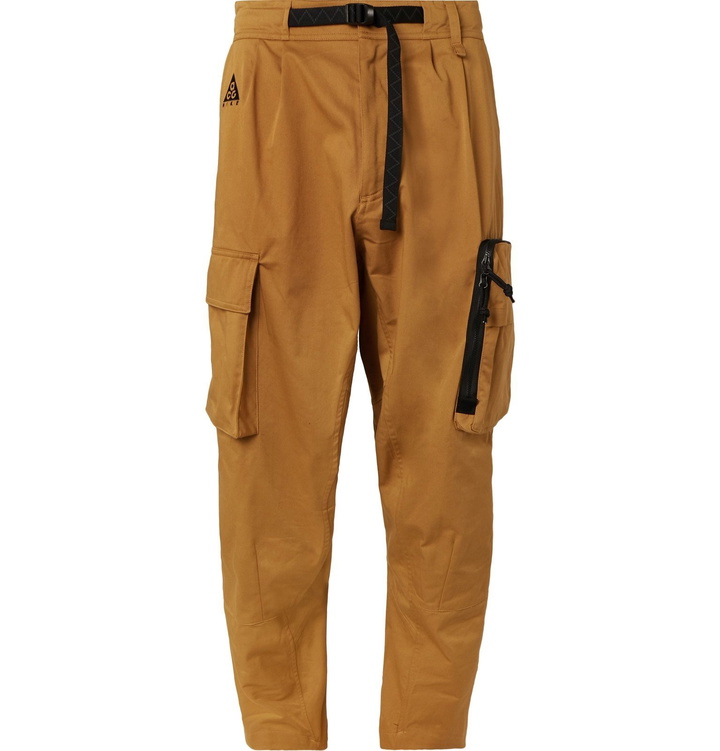 Photo: Nike - ACG Tapered Cotton-Blend Twill Cargo Trousers - Neutrals