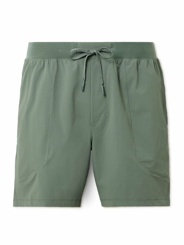Photo: Lululemon - License to Train Linerless 7" Straight-Leg Stretch Recycled-Shell Drawstring Shorts - Green