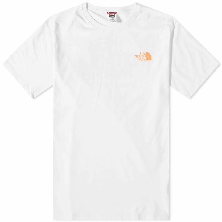 Photo: The North Face Men's D2 Graphic T-Shirt in Gardenia White