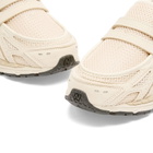New Balance 1906L Sneaker in Bisque
